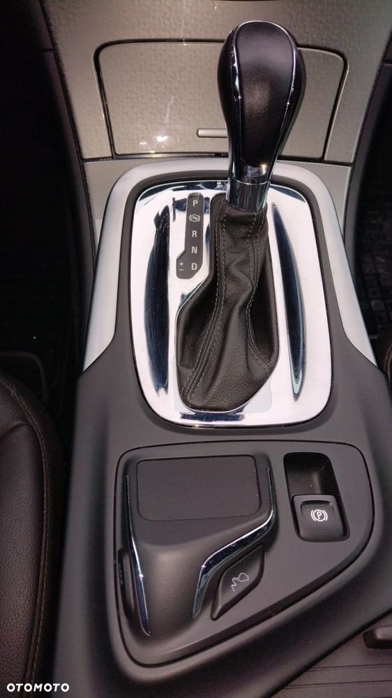 Opel Insignia 2.0 CDTI 4x4 Sports Tourer - 17