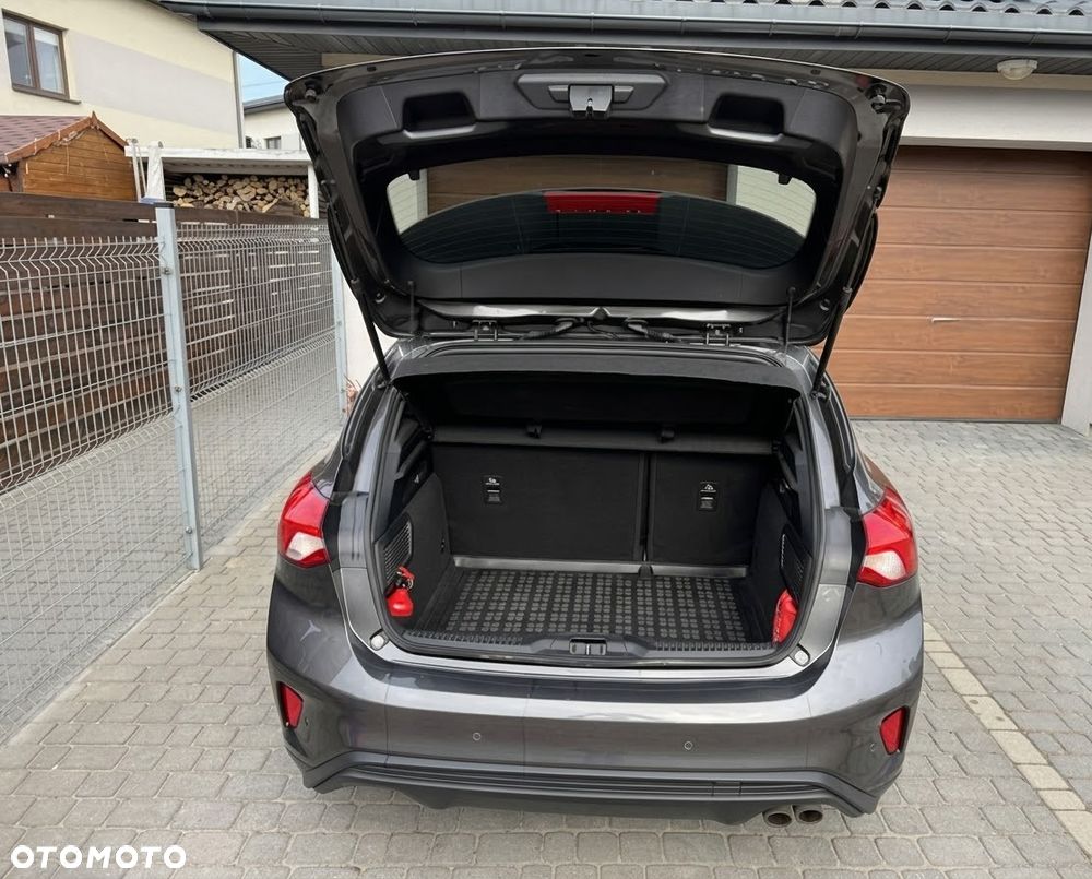 Ford Focus 1.5 EcoBoost ST-Line - 3