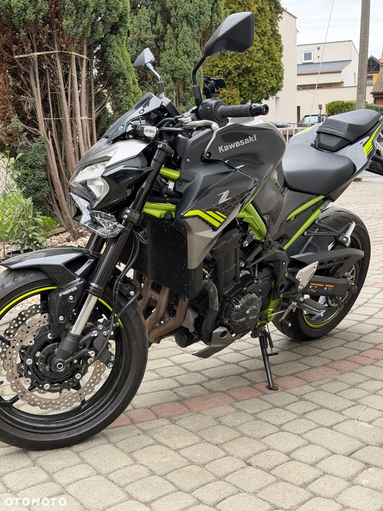 Kawasaki Z 900 - 5