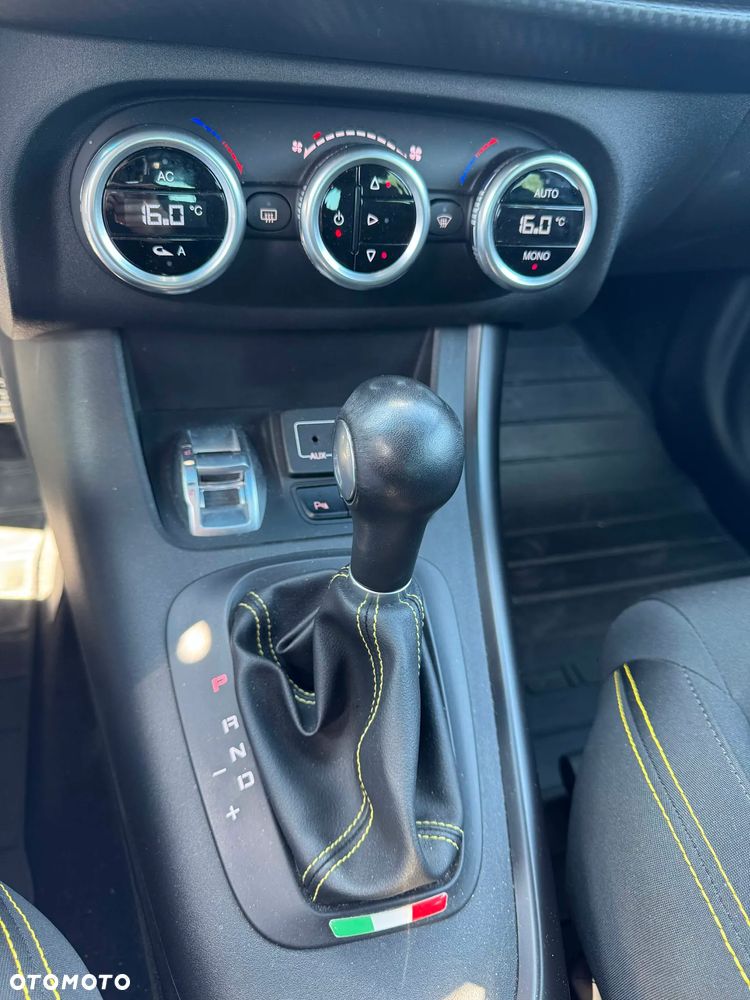 Alfa Romeo Giulietta - 24