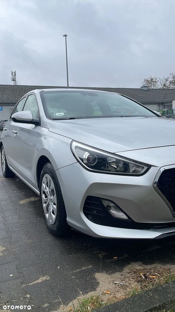 Hyundai i30 1.4 Comfort - 1