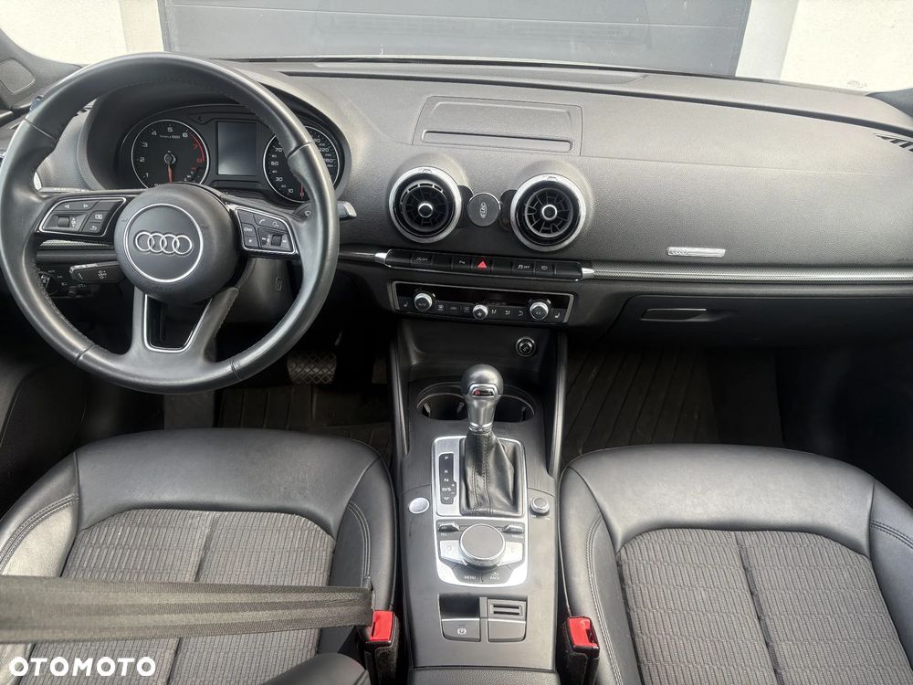 Audi A3 Limousine 35 TFSI S tronic - 14
