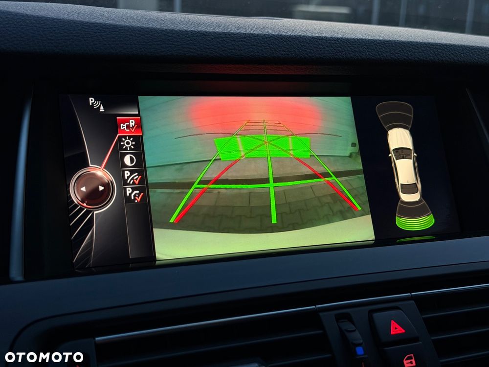 BMW Seria 5 520d xDrive M Sport sport - 27