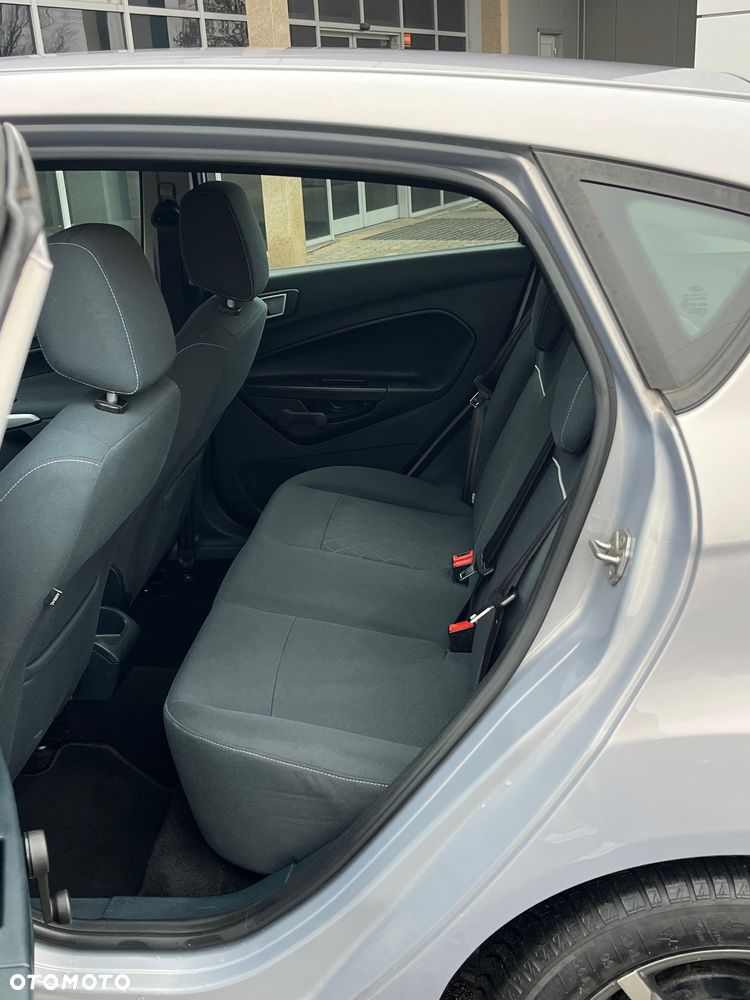 Ford Fiesta 1.4 Autom Champions Edition - 22