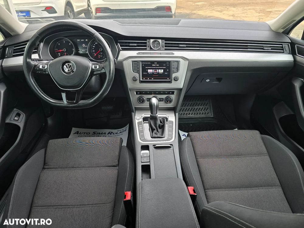 Volkswagen Passat - 9