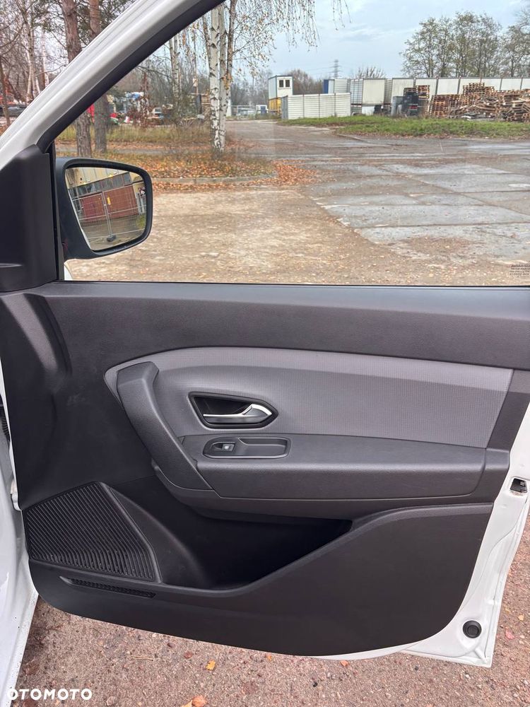 Renault Express - 16