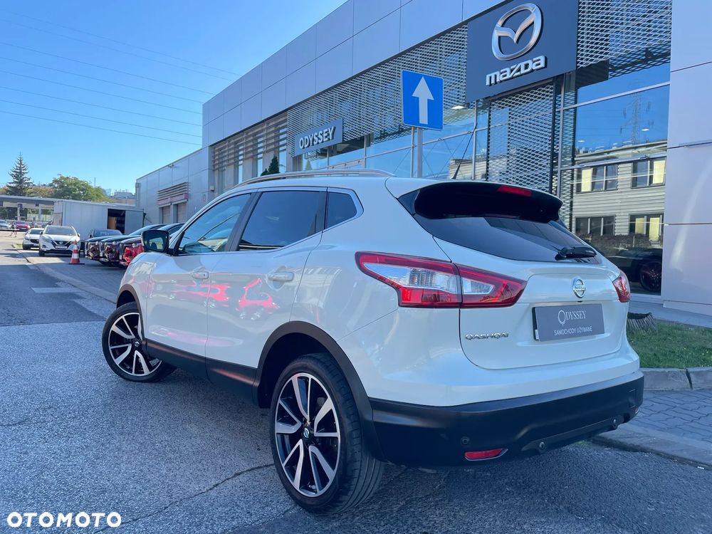 Nissan Qashqai 1.6 DIG-T N-Connecta - 2