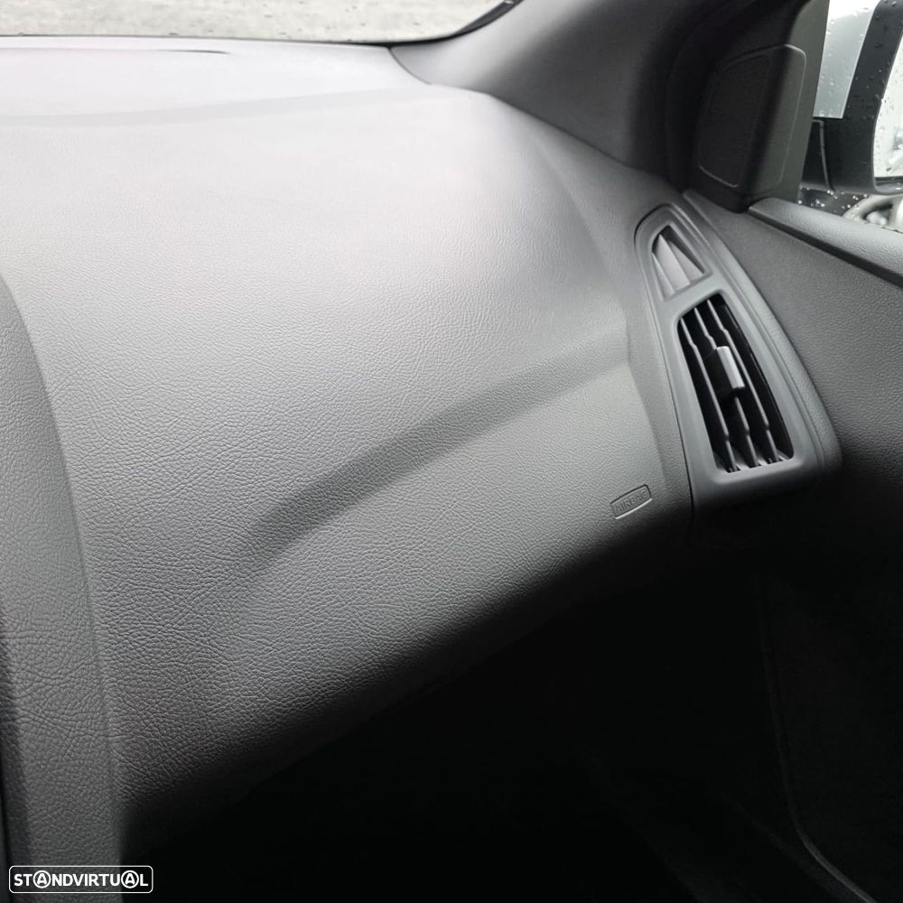 Ford Focus 1.0 EcoBoost ST-Line - 34