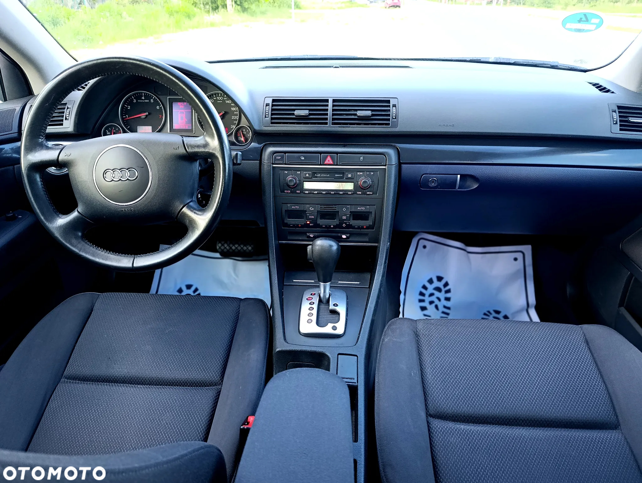 Audi A4 2.0 Multitronic - 9