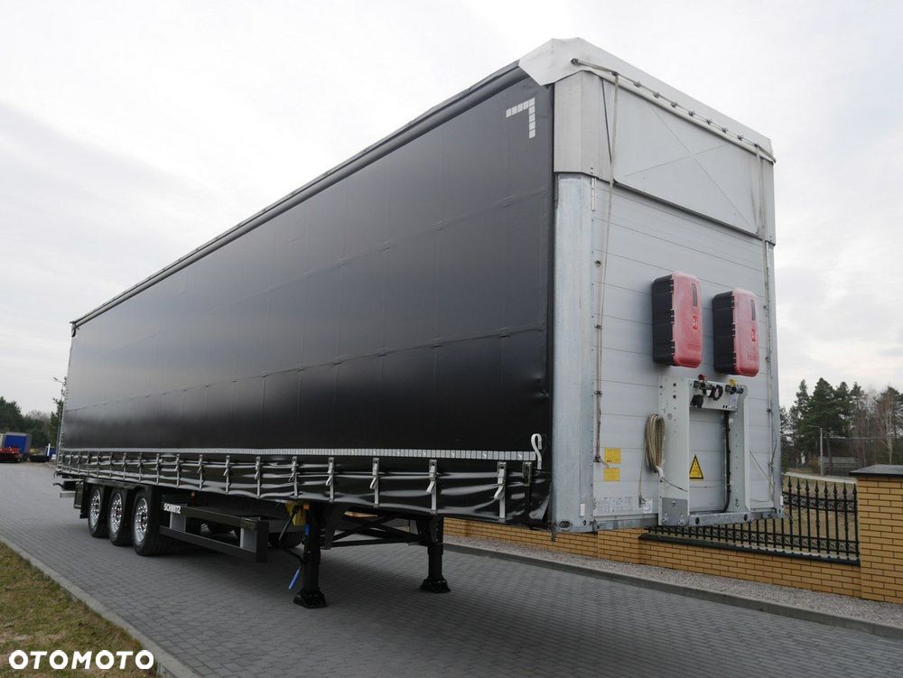 Schmitz Cargobull VARIOS Standard/Mega Dach podnoszony - 9