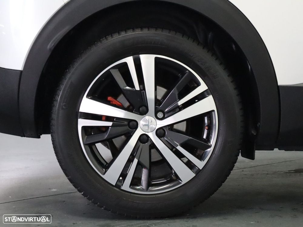 Peugeot 3008 1.2 PureTech Allure - 6