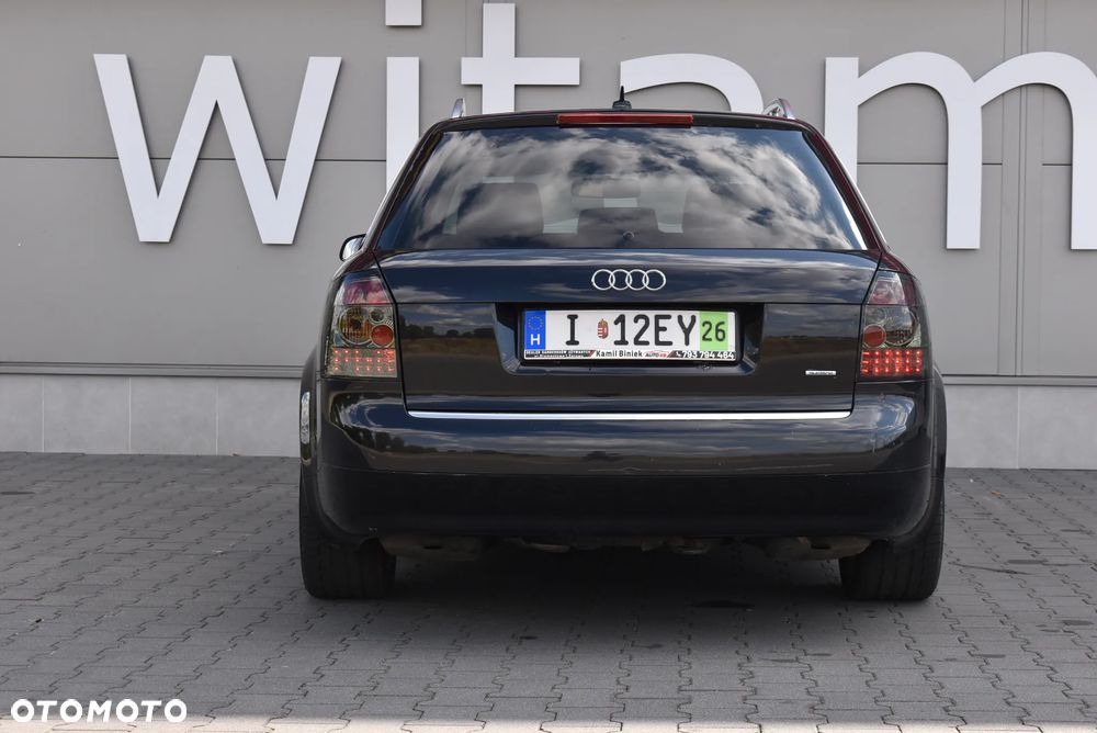 Audi A4 Avant - 25