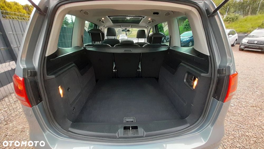 Volkswagen Sharan - 10