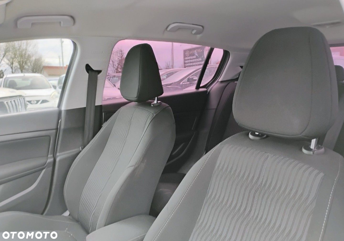 Peugeot 308 - 9