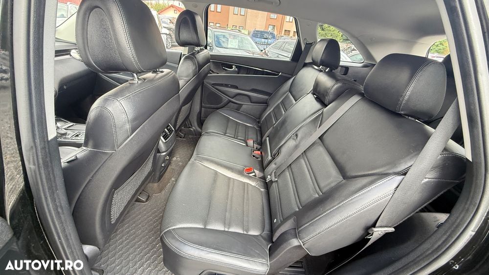 Kia Sorento 2.2 CRDi AWD Aut. Edition 7 - 9