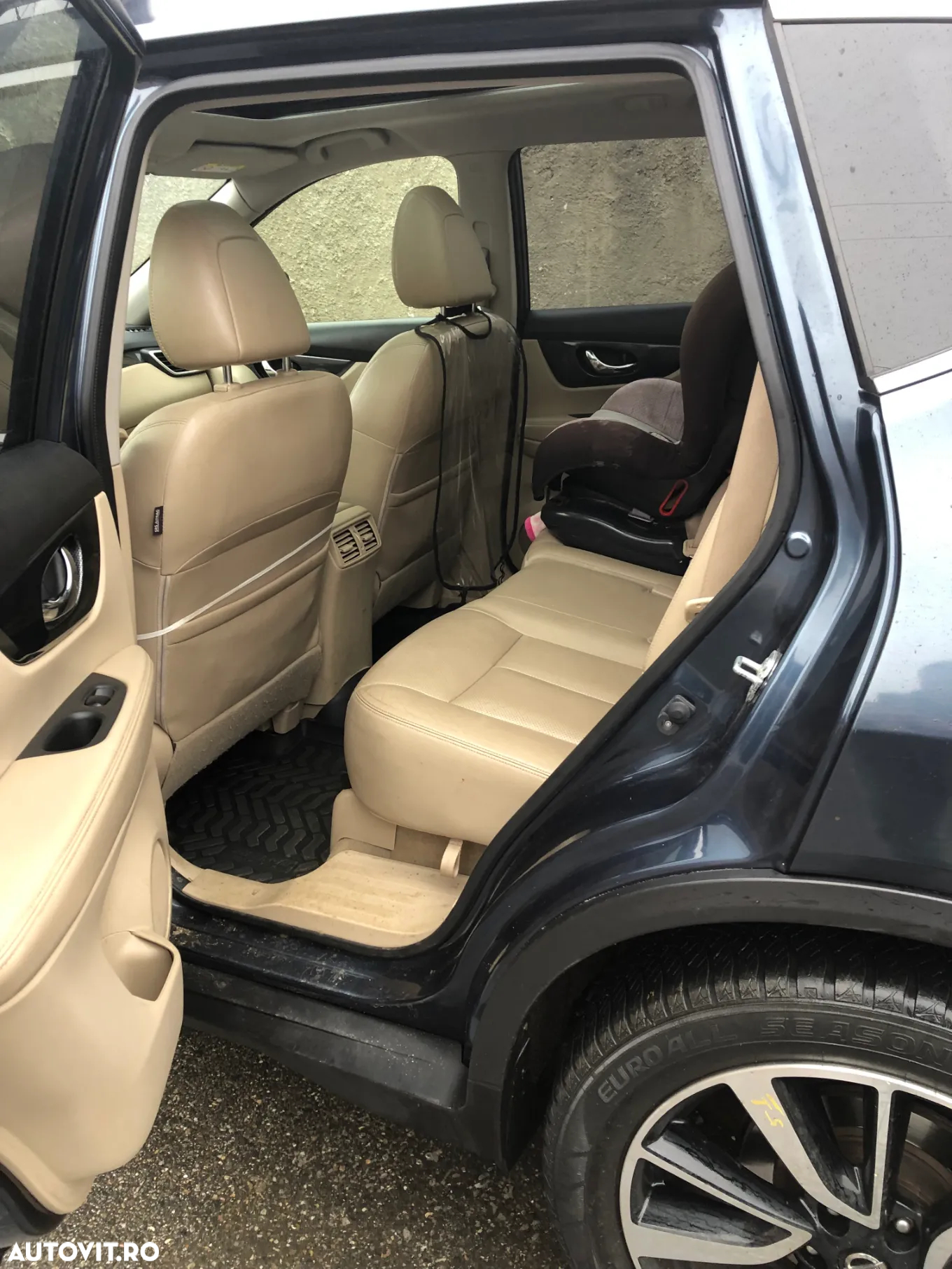 Nissan X-Trail 1.6L dCI Start/Stop 4x4-i Tekna - 9