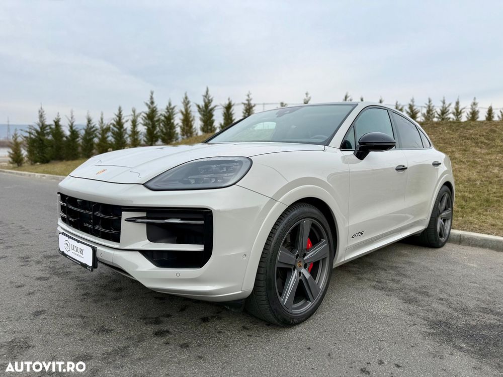 Porsche Cayenne Coupe GTS Tiptronic S - 1