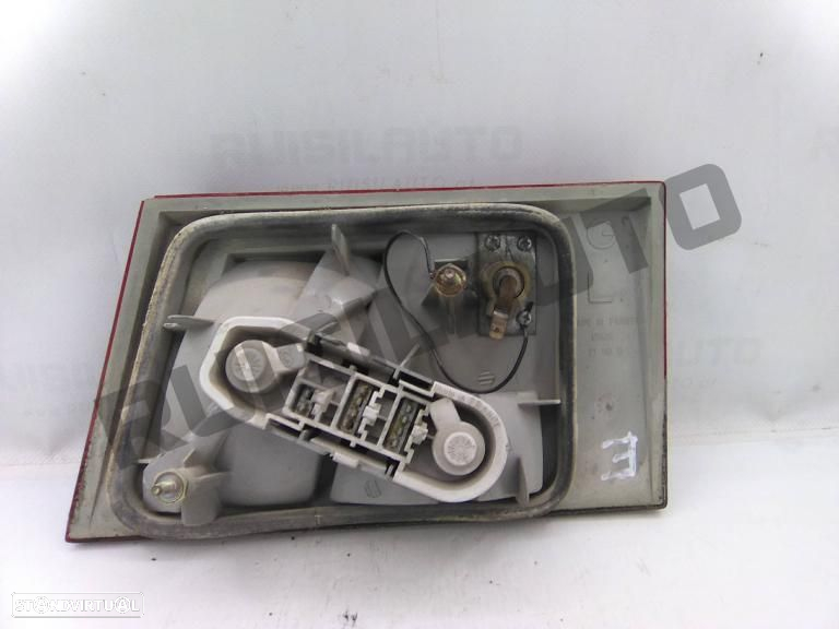 Farolim Trás Mala Esquerdo  Peugeot 405 Ii [1992_1997] 1.4 - 2