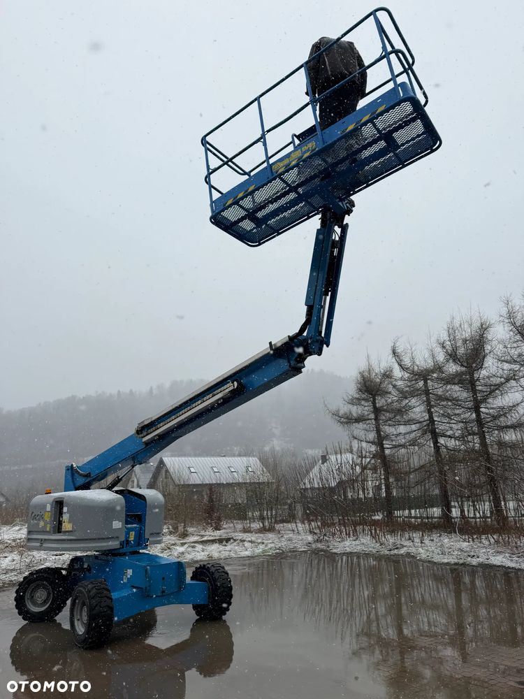 Genie S-45 Zwyżka Podnośnik Teleskopowy terenowy 4x4 wysokość 16 m Silnik DEUTZ. Maszyna jak Nowa z Urzędu Norweskiego Komuny! 2016 rok. Spalinowo- elektryczna Zadbana. Zero luzów wycieków! Okazja! 2 x Sterowanie maszyną góra i dół. Przetwornica gniazdo 220 volt. Poziomowanie oraz obrót kosza! OKAZJA. Aktualna Dekra Do 2027 roku !!! - 7