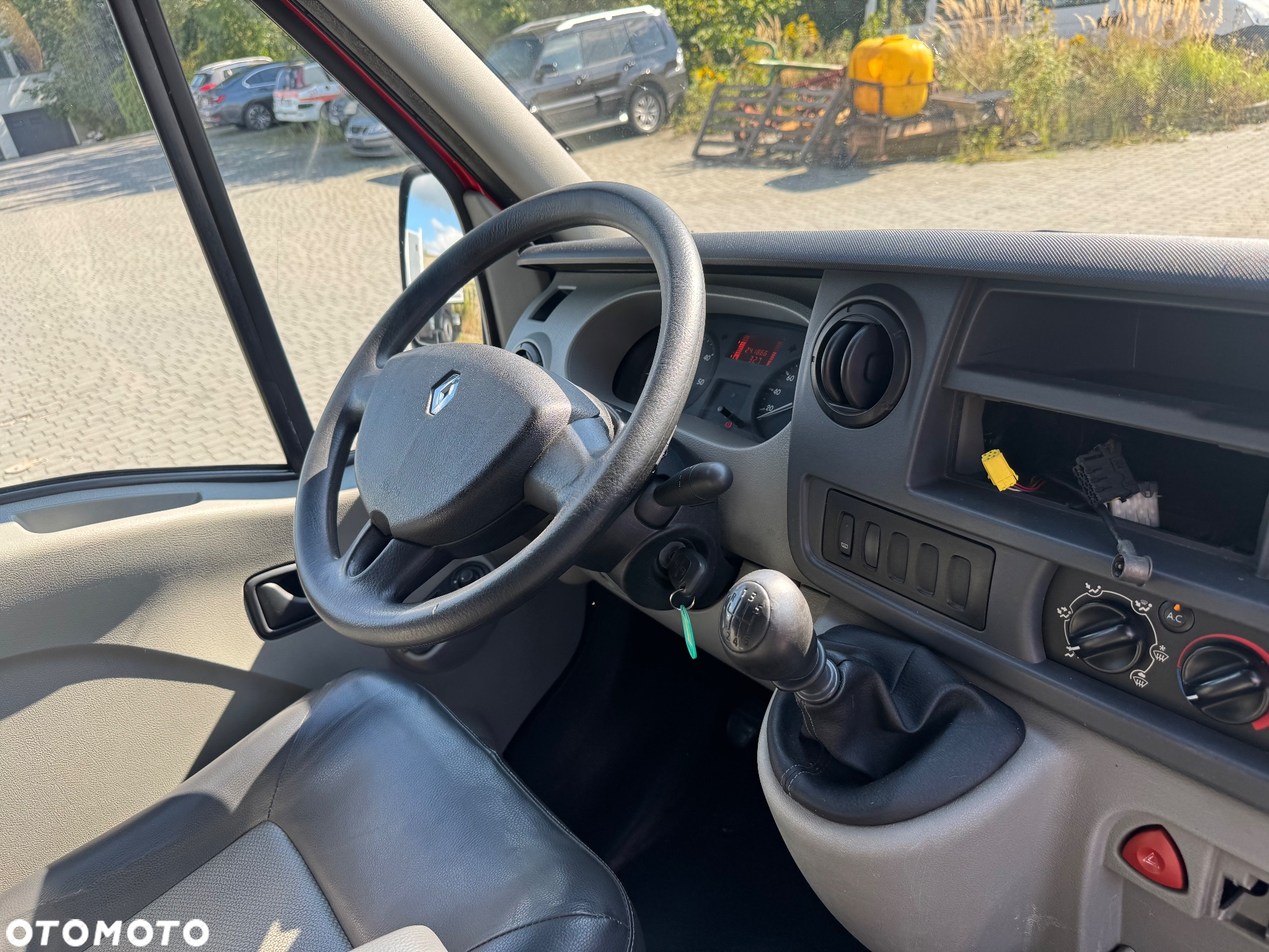 Renault Master L3H2 Webasto Klima 2xDrzwi Przesuwne Przetwornica 230V - 24