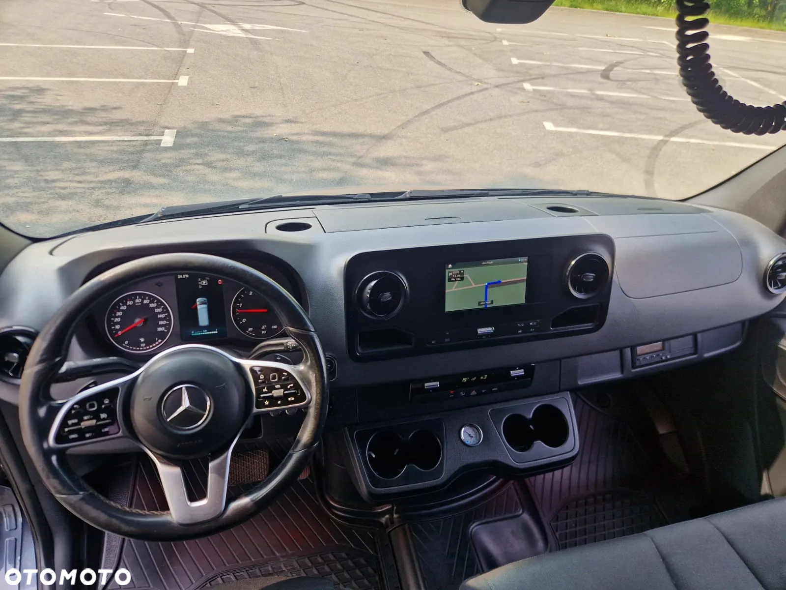 Mercedes-Benz sprinter - 12