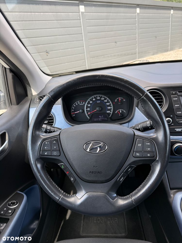 Hyundai i10 1.0 BlueDrive Go - 26
