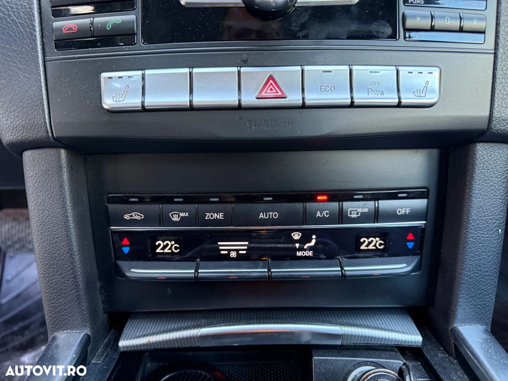 Mercedes-Benz E 250 BlueTEC 4Matic 7G-TRONIC Elegance - 31