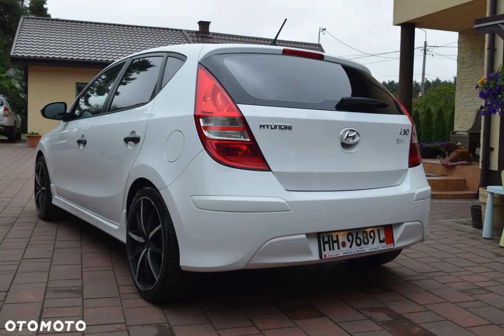 Hyundai i30 1.4 Classic + EU5 - 5