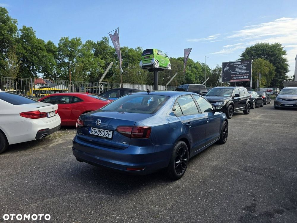 Volkswagen Jetta 1.4 TSI DSG BlueMotion Technology - 4