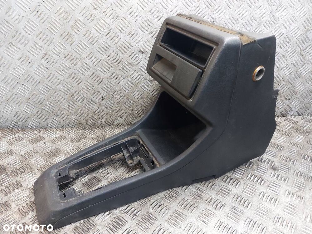 TUNEL ŚRODKOWY VOLKSWAGEN GOLF II - 1