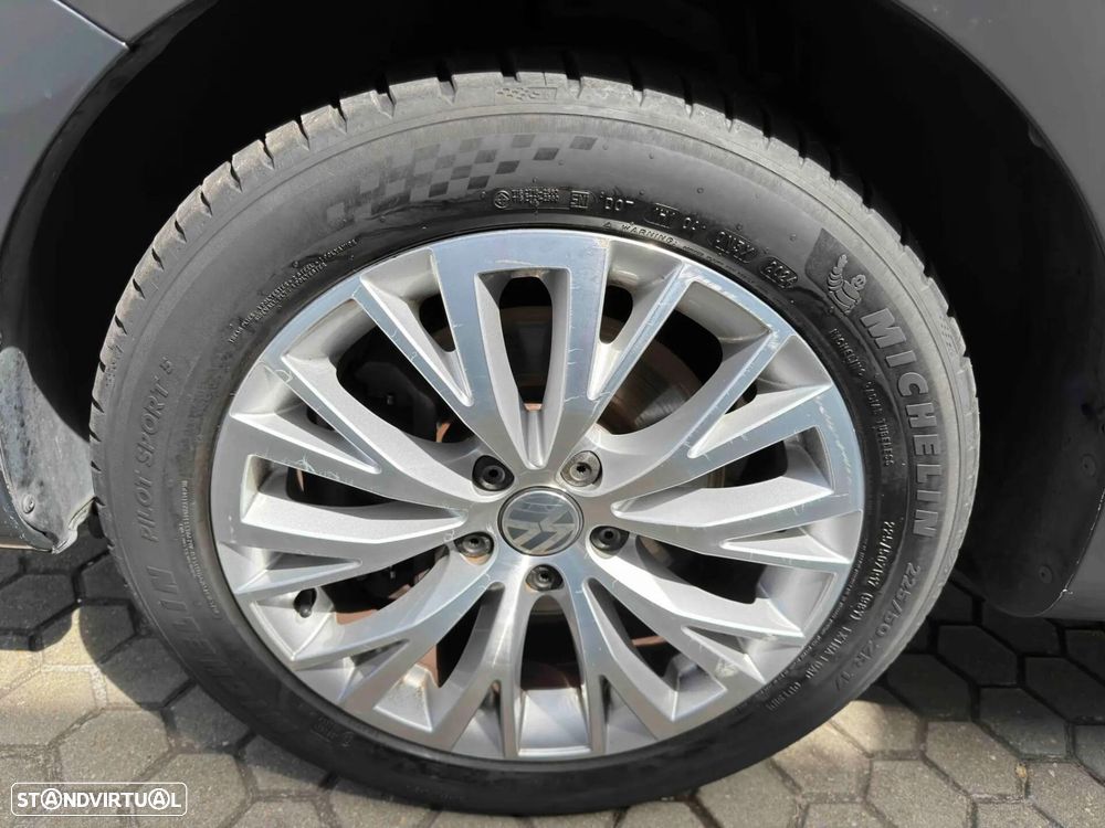 VW Sharan 2.0 TDI Blue Highline - 10