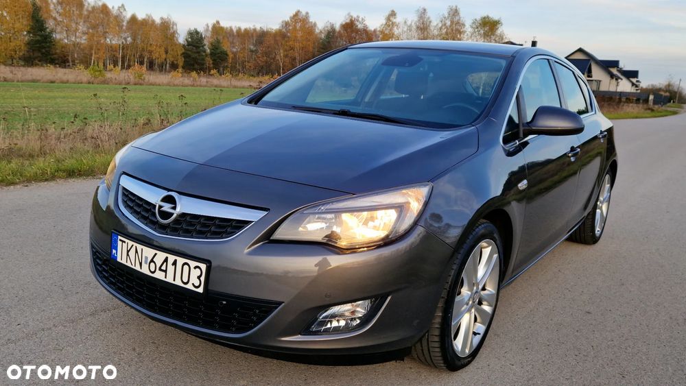 Opel Astra 1.4 Turbo Cosmo - 8