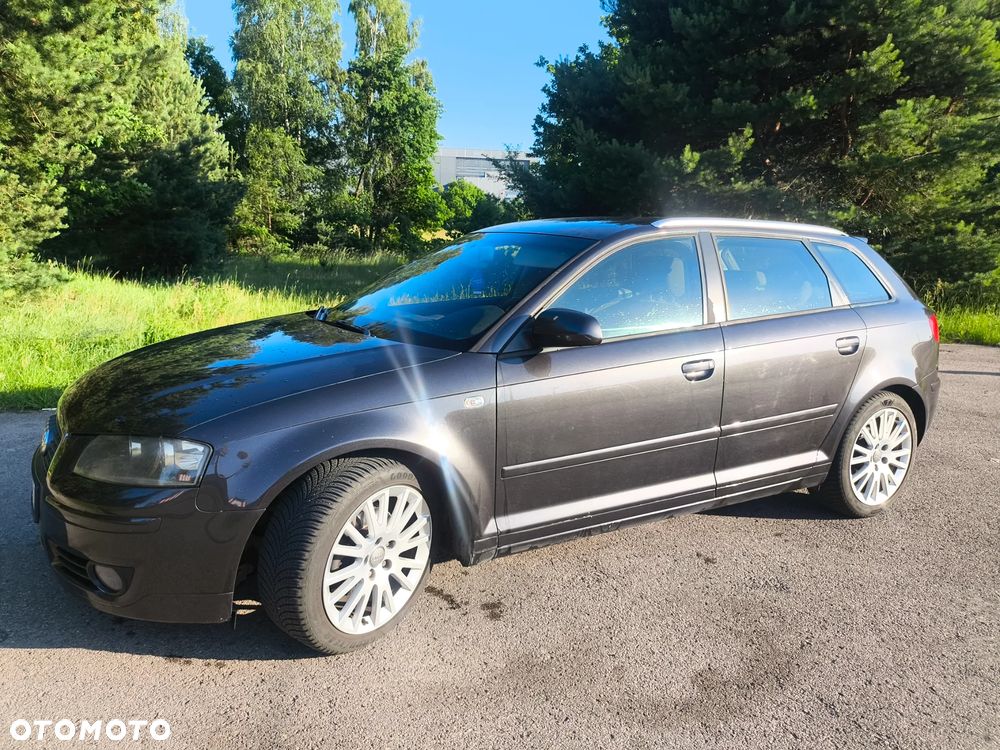 Audi A3 Sportback 2.0 TDI DPF Ambition - 2