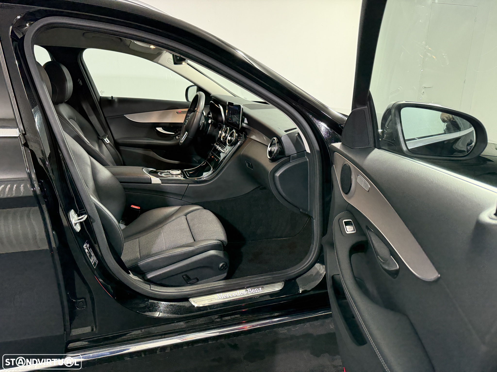 Mercedes-Benz C 300 de Avantgarde - 16