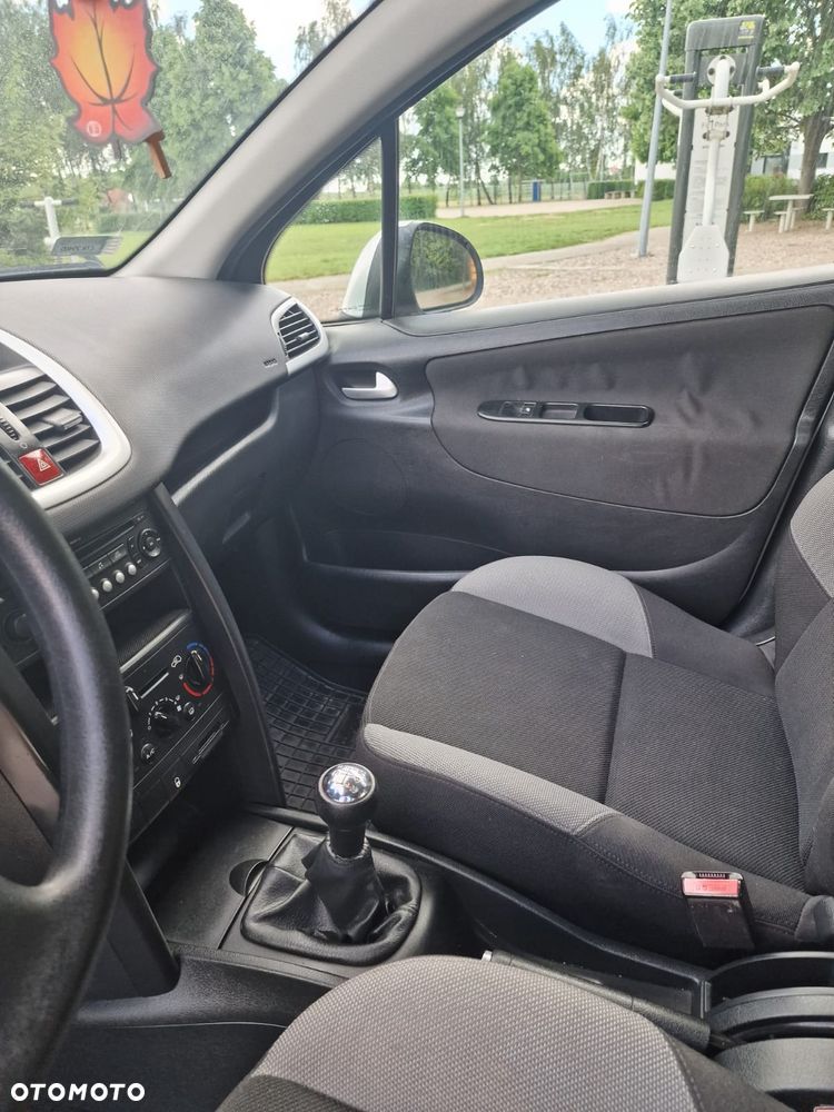 Peugeot 207 95 VTi Urban Move - 8