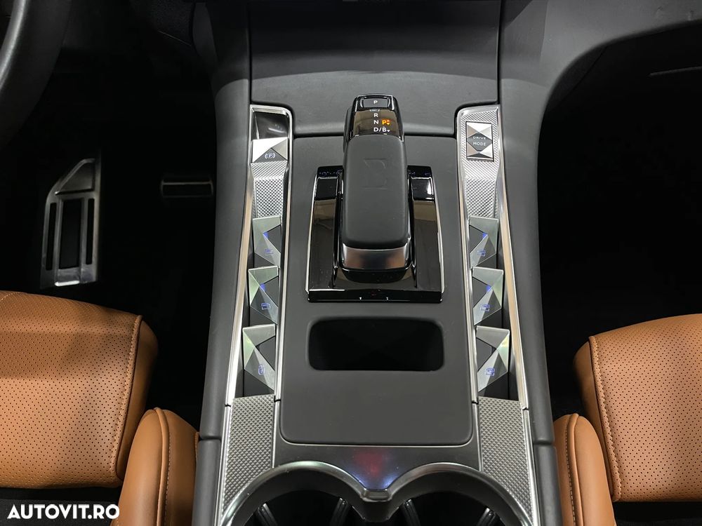 DS Automobiles DS 7 Crossback DS7 1.6 PHeV FWD 225 EAT8 OPERA - 29