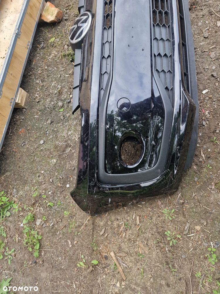 Zderzak  przód  vw up lift  16-24 - 3