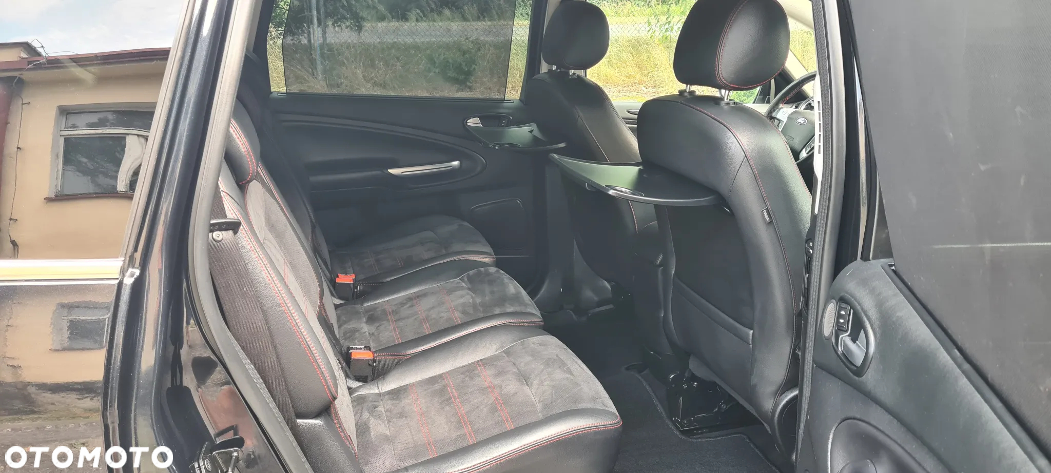 Ford S-Max 2.0 TDCi DPF Titanium - 13