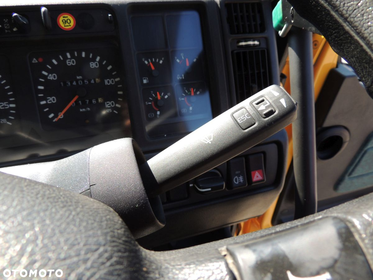 Volvo FM7 Zamiatarka, 350KM, Johnston-Beam, 2000rok - 25