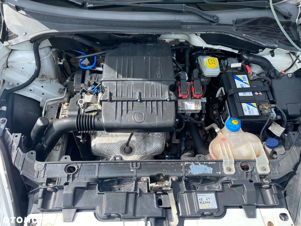 Fiat Grande Punto 1.4 8V - 14