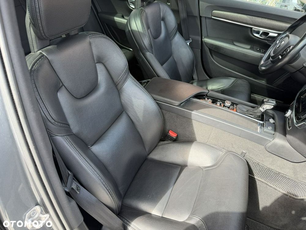 Volvo V90 Cross Country T5 AWD Pro - 24