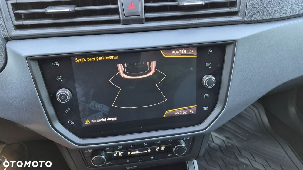 Seat Arona - 15
