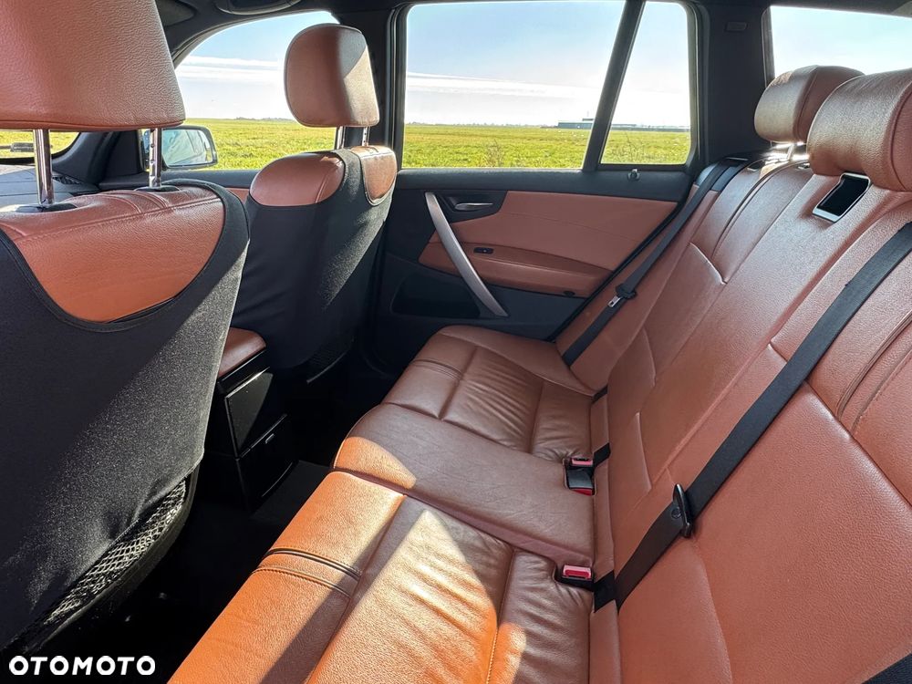 BMW X3 2.0d - 18