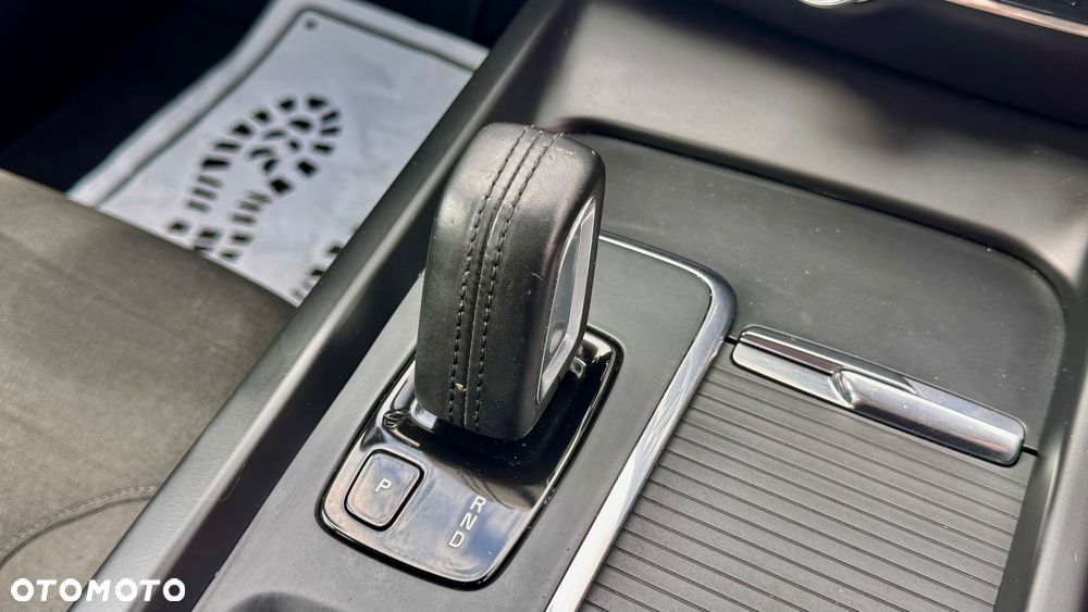 Volvo V60 B3 B DKG Core - 38
