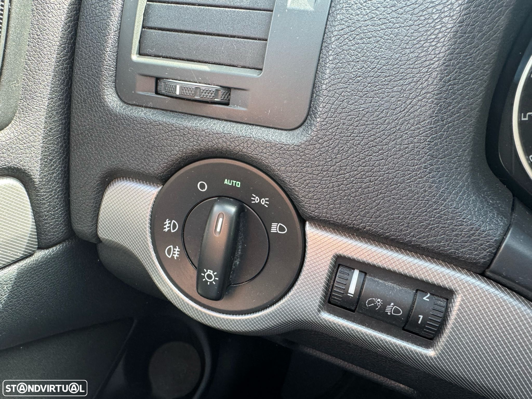 Skoda Octavia Break 1.6 TDi Sportline - 19