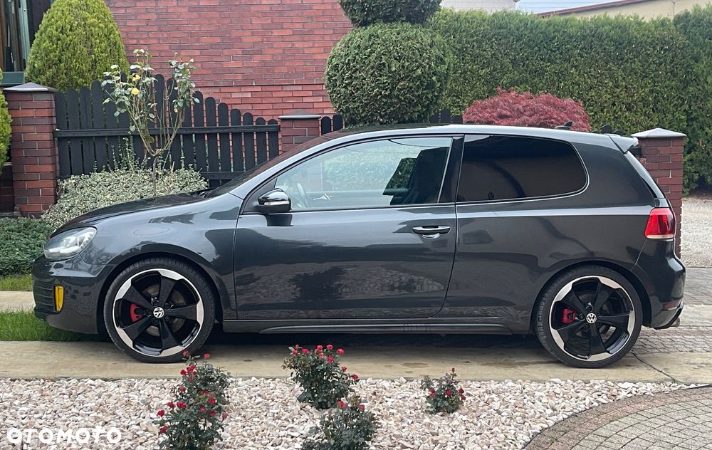 Volkswagen Golf 2.0 GTI - 5