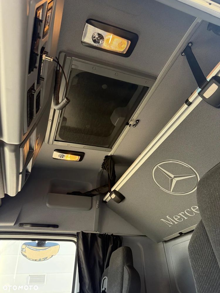 Mercedes-Benz ATEGO - 8