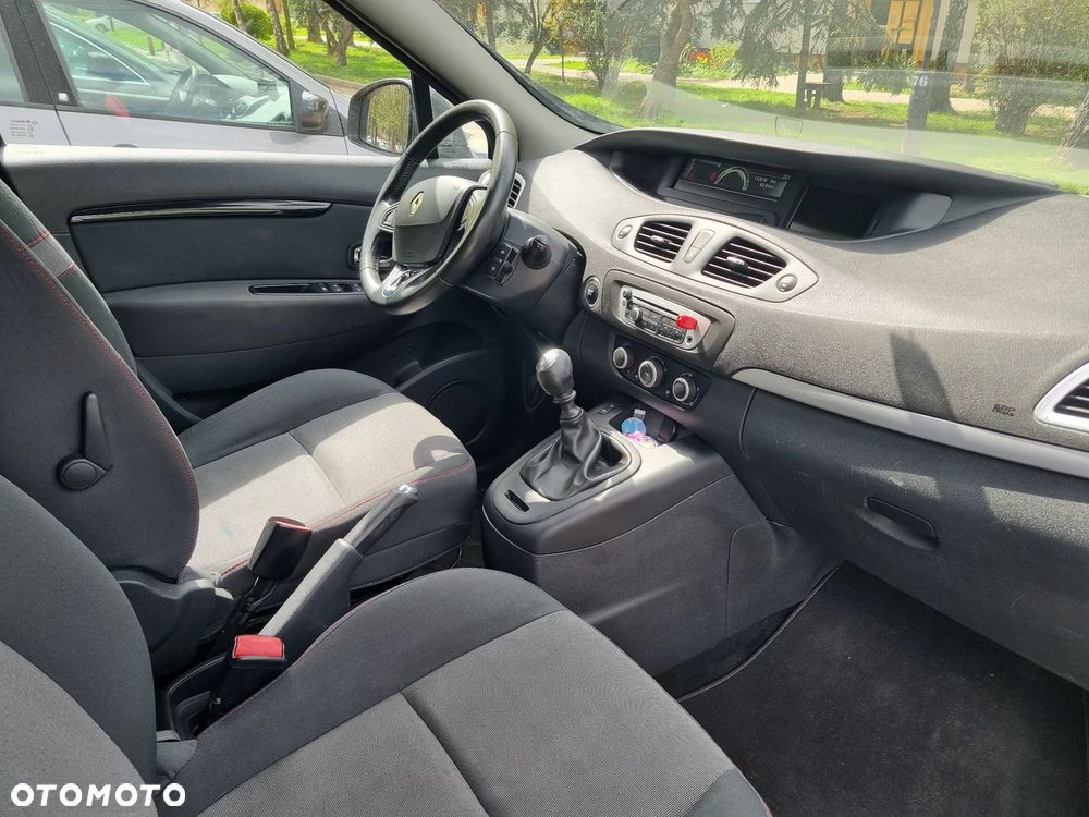 Renault Scenic ENERGY TCe 130 INTENS - 8