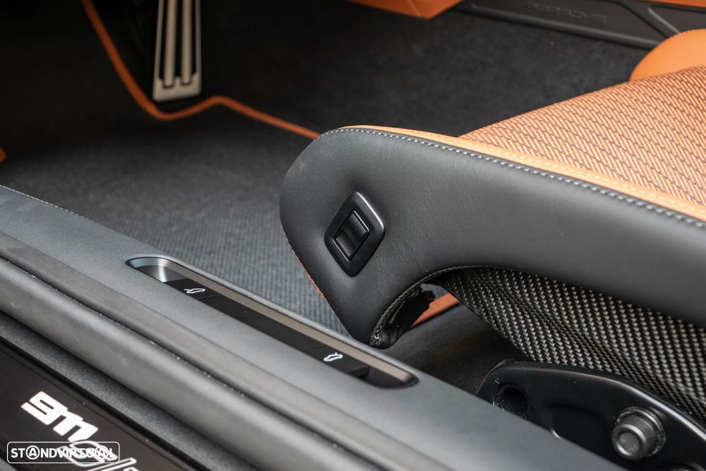 Porsche 911 (992) S/T - 17