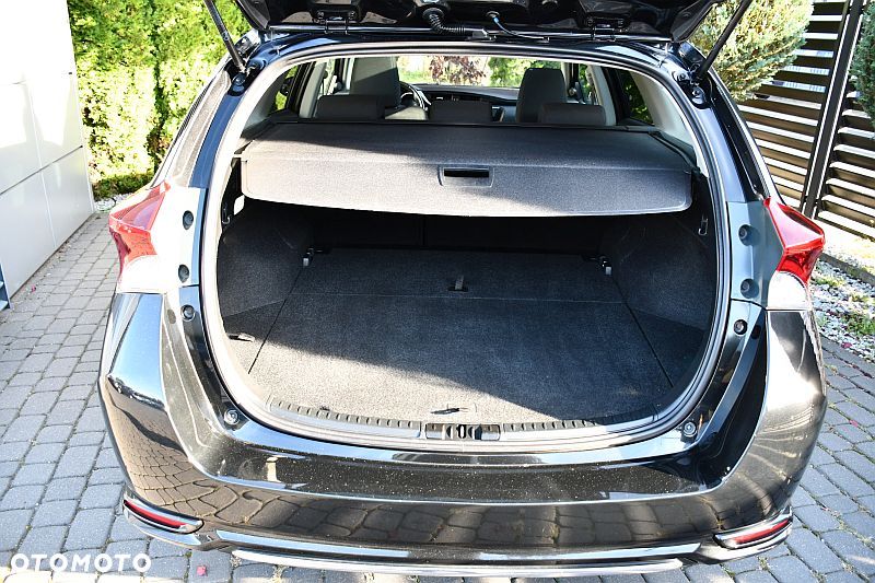 Toyota Auris 1.8 HSD Prestige NAVI - 26